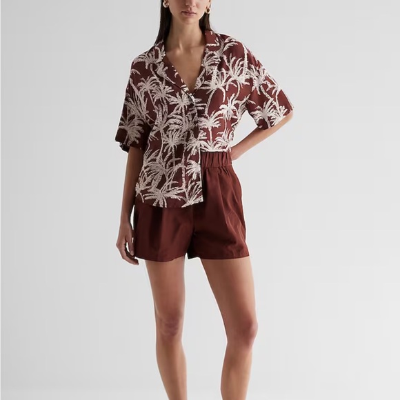 NWT Express Printed Hawaiian Short Sleeve Button Up Boxy Blouse Shirt XL/1X - Picture 4 of 7